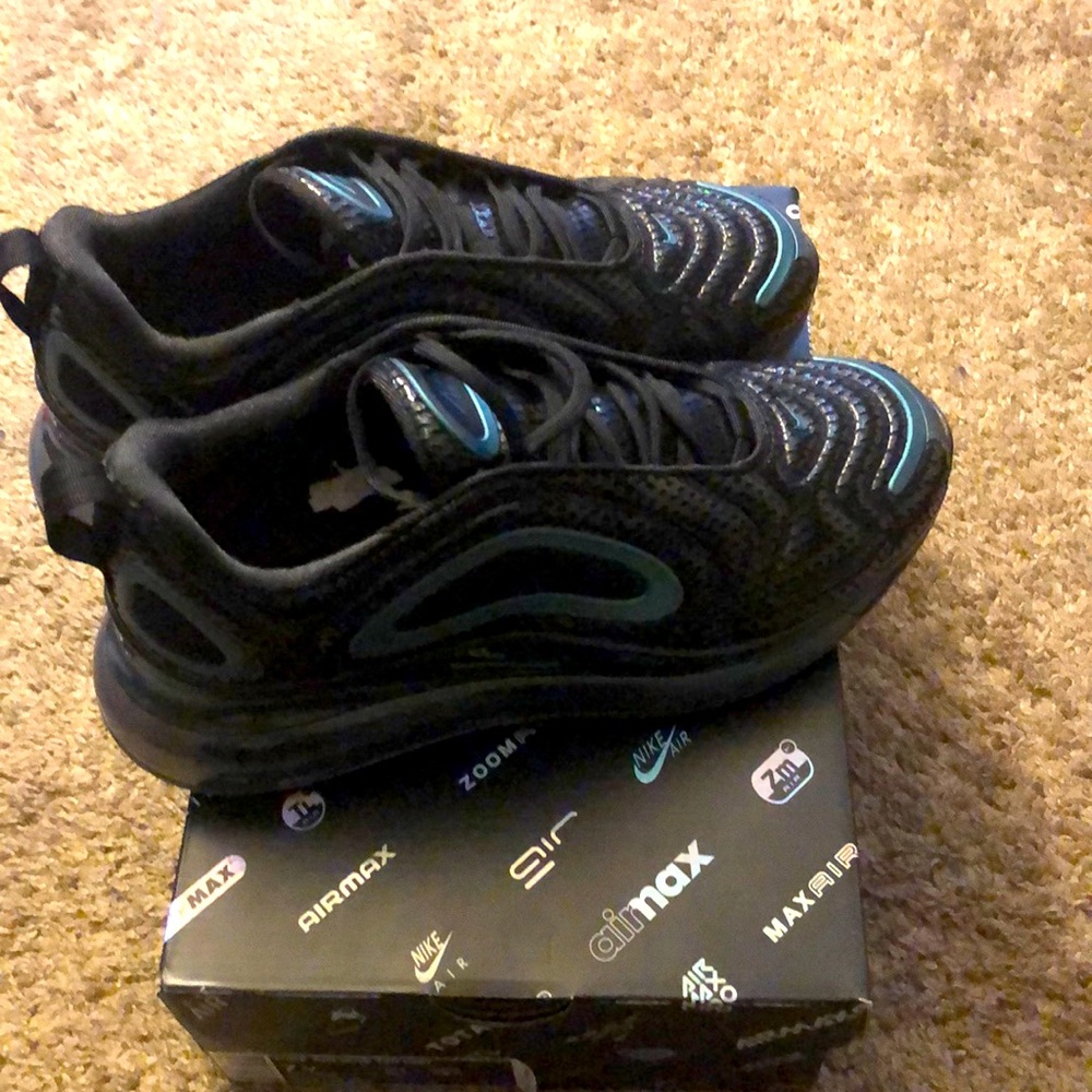 Boys Nike Air Max 720